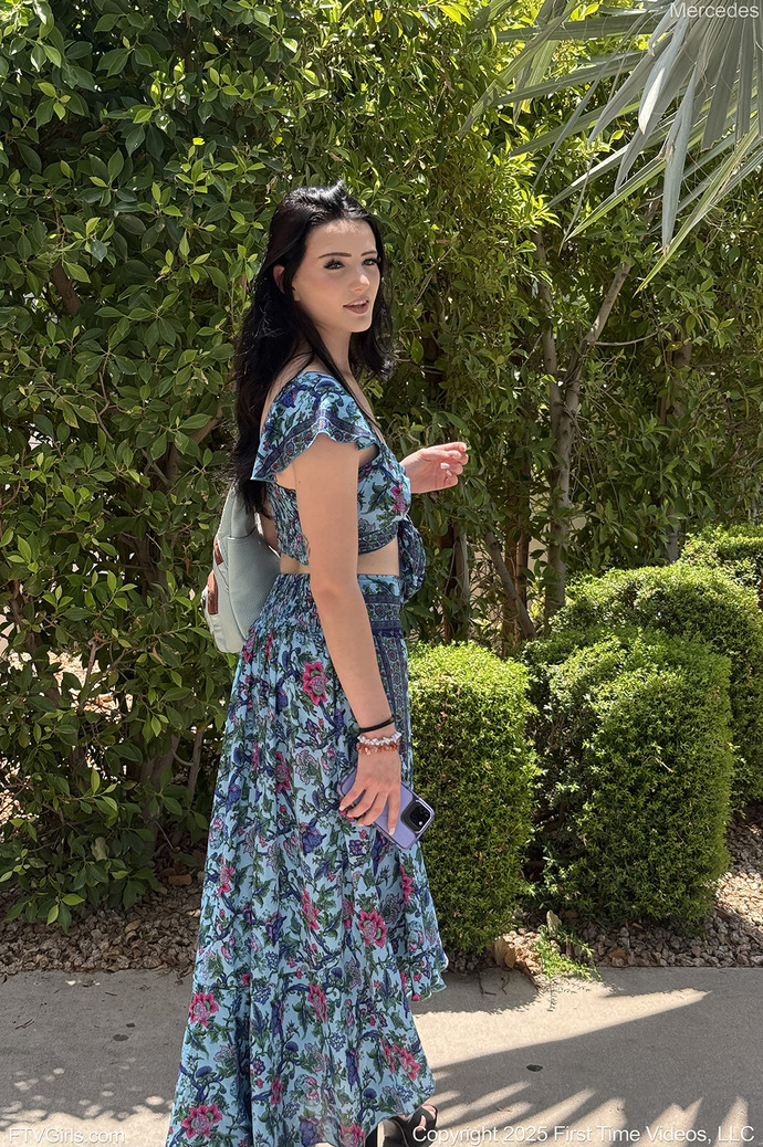 Fashionably Blu 06