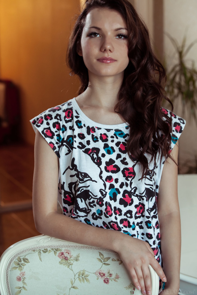 Skinny Brunette Iva Poses Naked At Home 02