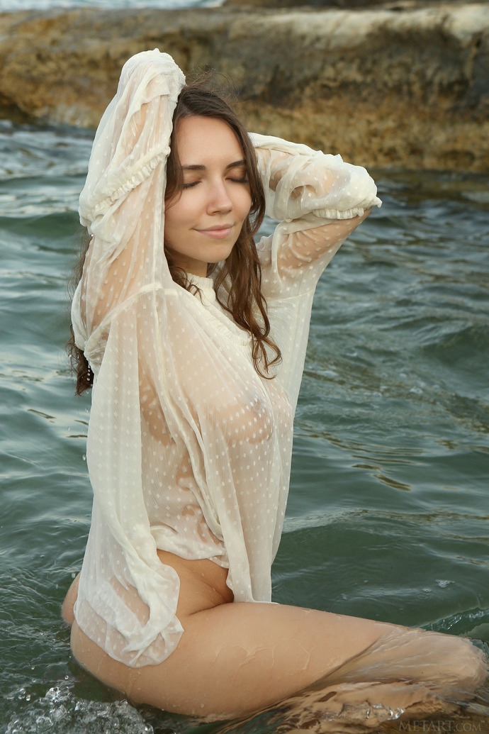 In the Tides 01