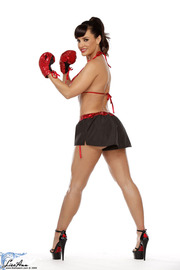Lisa Ann Boxing