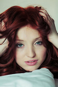 Michelle Sexy Nude Redhead Beauty