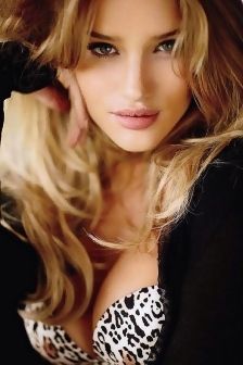 Rosie Huntington Whiteley